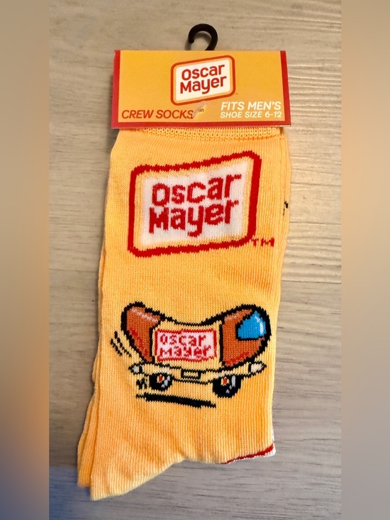 oscar meyer Other - Oscar Mayer Weiner Mobile Crew Socks Sz 6-12 NWT Retro Yellow Unisex Nostalgia